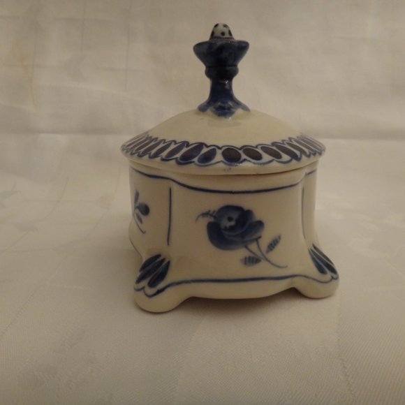 Vintage 70's Russian Gzhel Porcelain Covered Sugar/Candy Bowl /Dish/Container - Picture 2 of 5